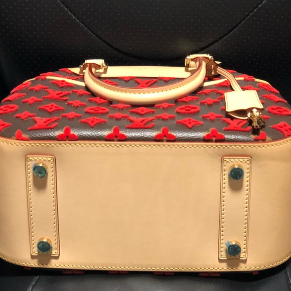 Louise Vuitton Red Monogram Deauville Cube Bag - Picture 2 of 8